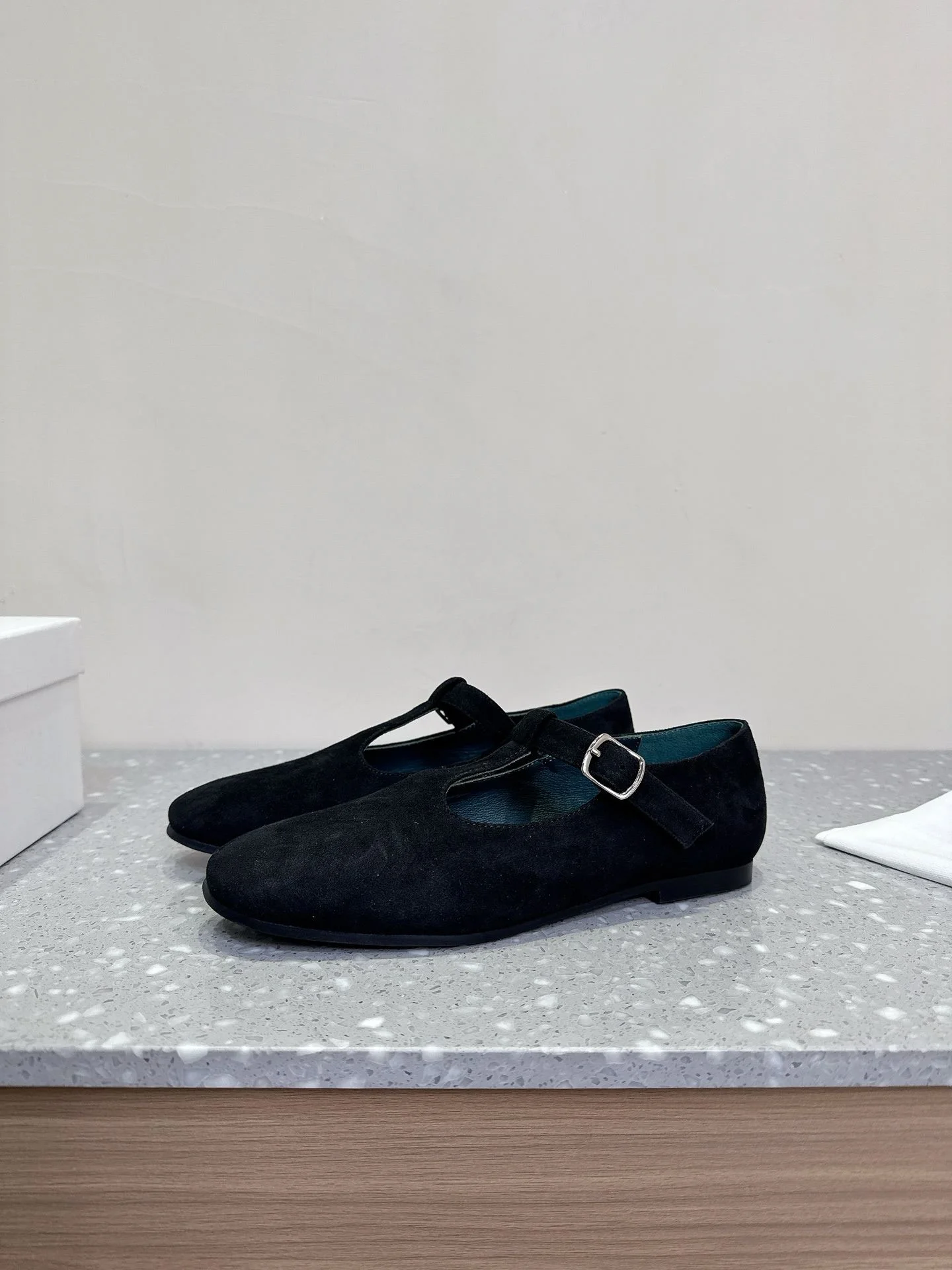 EyeCatching Hidemi Shoes 8021