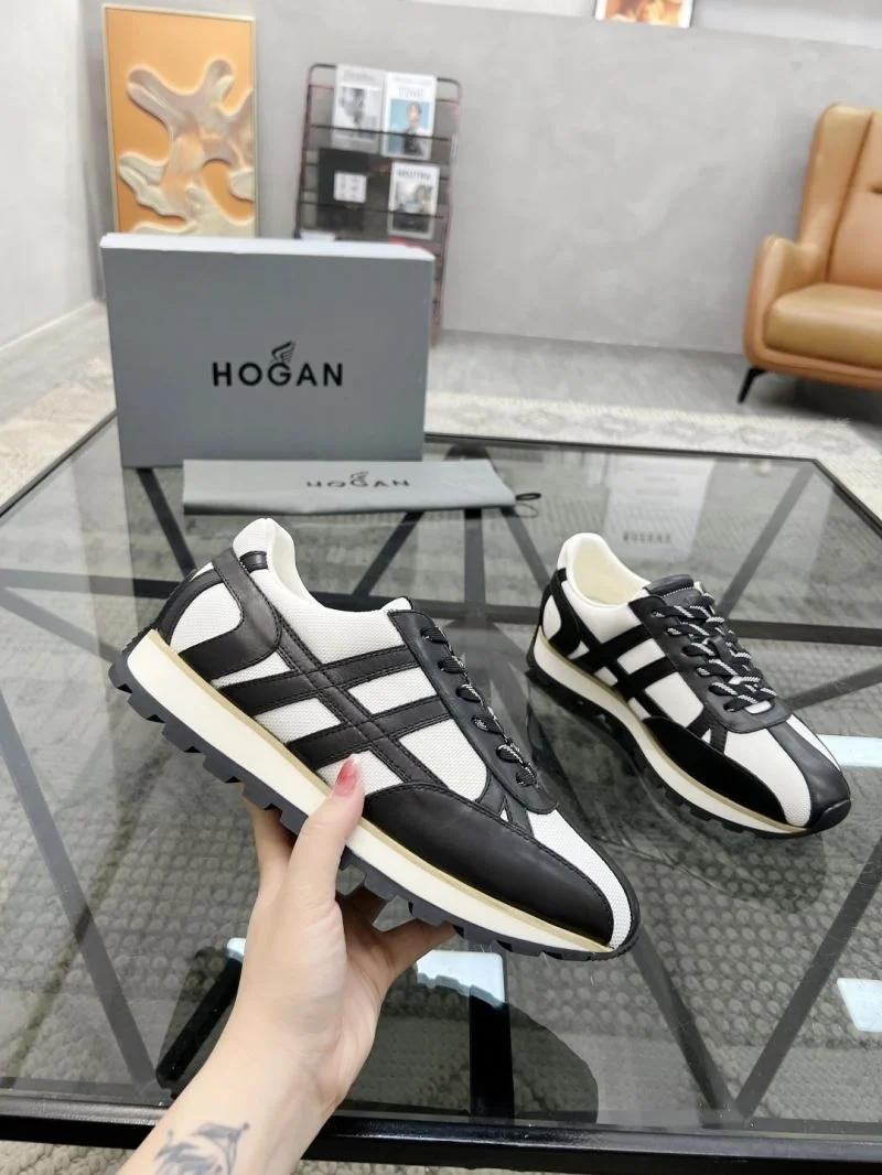 Compact Hogan Shoes 4427
