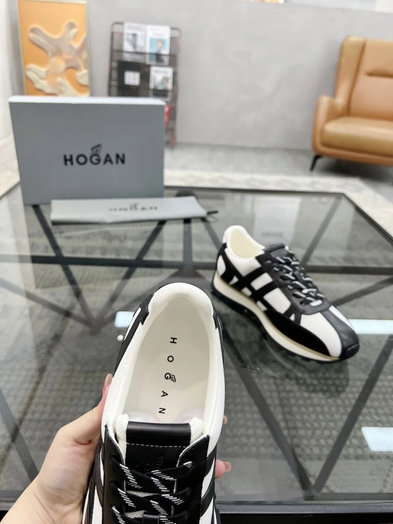 Compact Hogan Shoes 4427