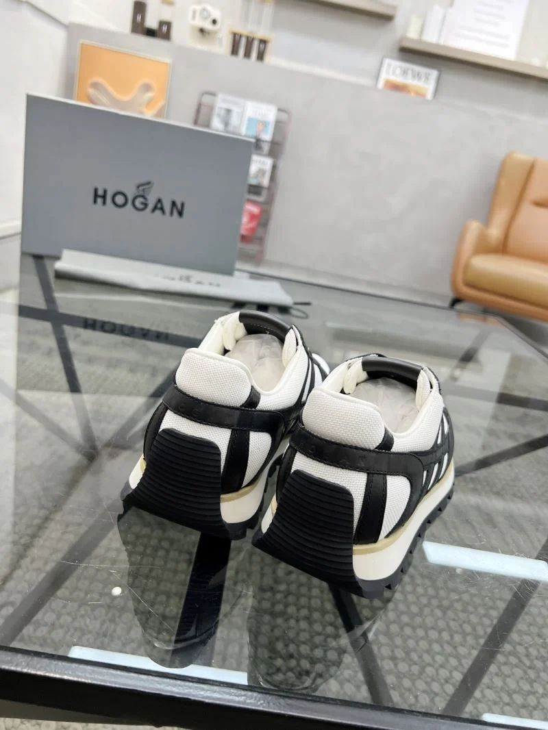 Compact Hogan Shoes 4427