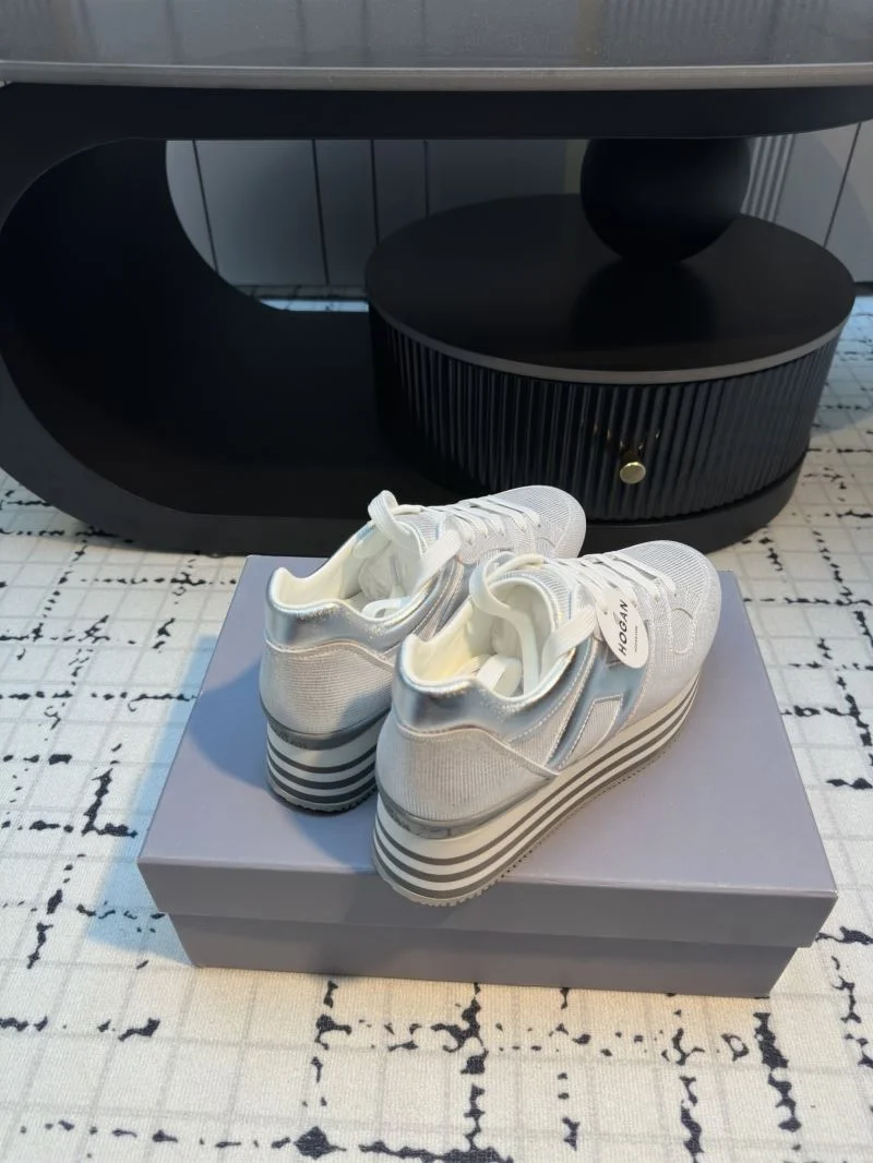 Vibrant Hogan Shoes 8009