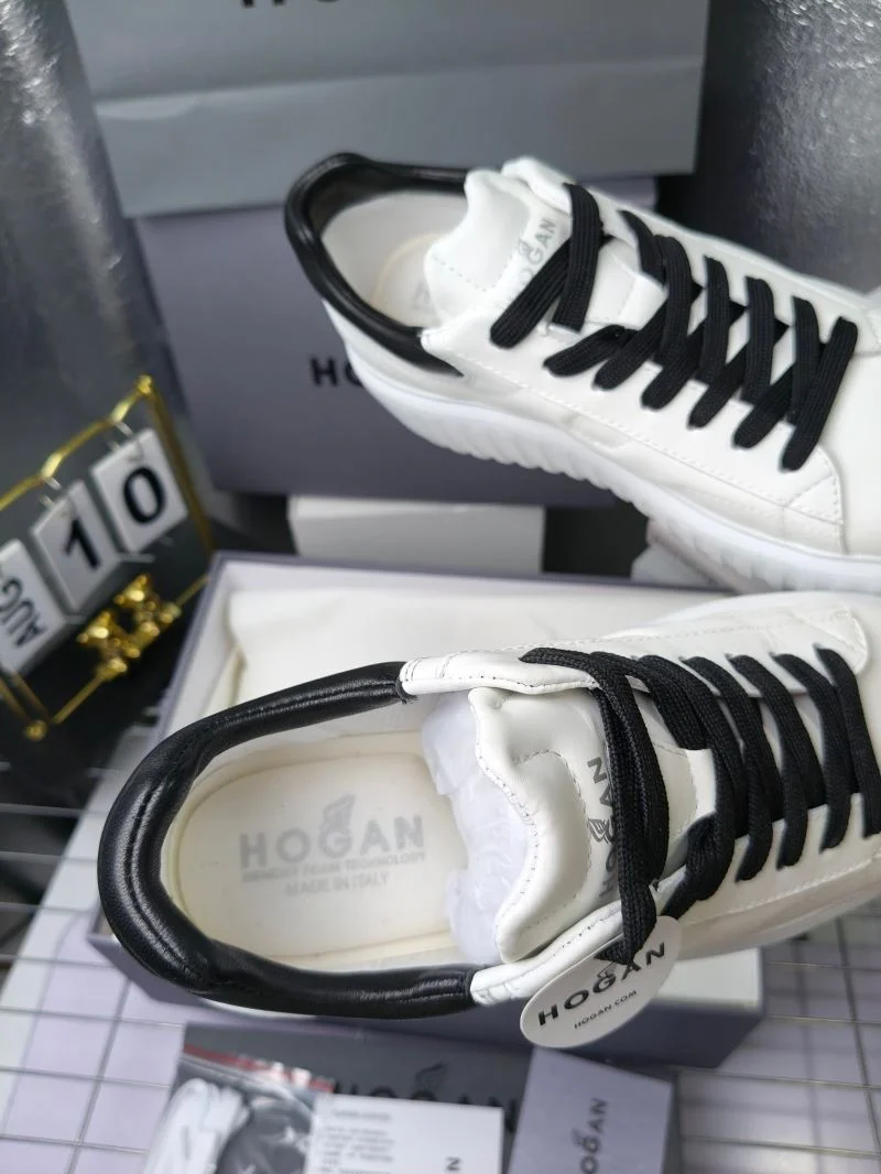 Versatile Hogan Shoes 6351