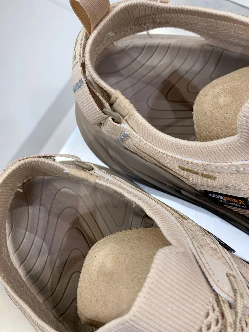 Efficient Hoka Sandals 7996