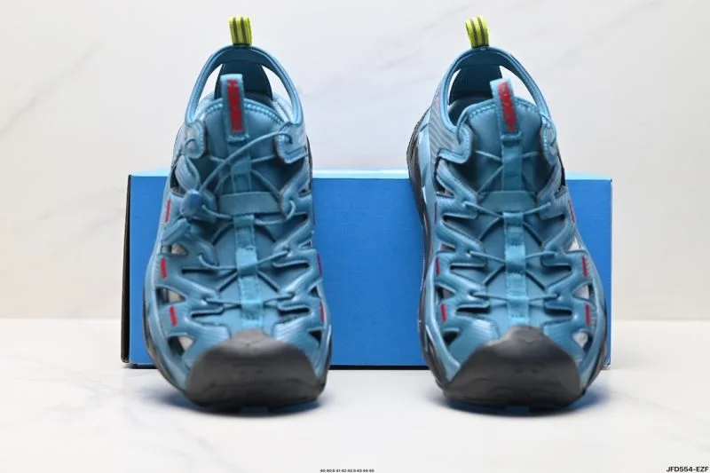 WellDesigned Hoka Sandals 3515