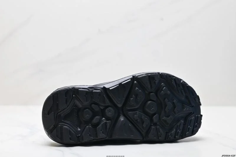 WellDesigned Hoka Sandals 3515