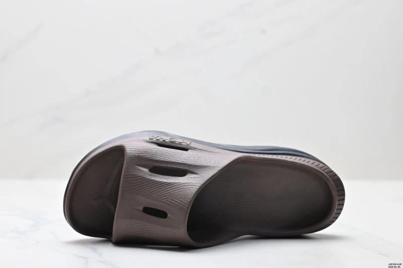 Hoka Sandals Compact 2460