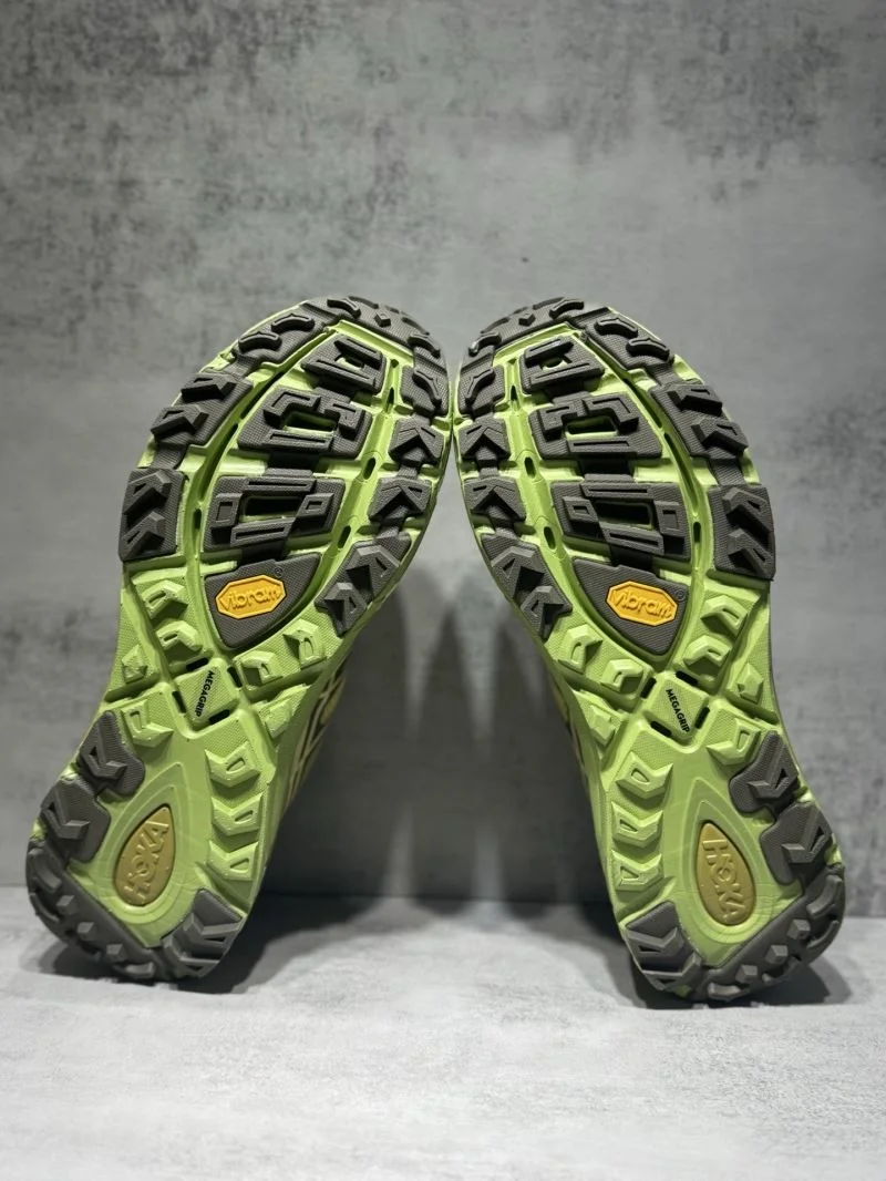 Hoka Shoes Minimalist 4400