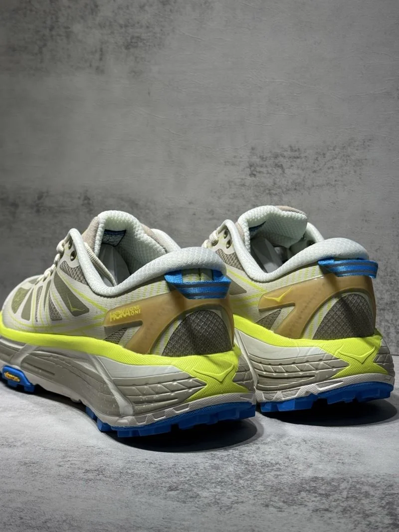Hoka Shoes UrbanChic 4458