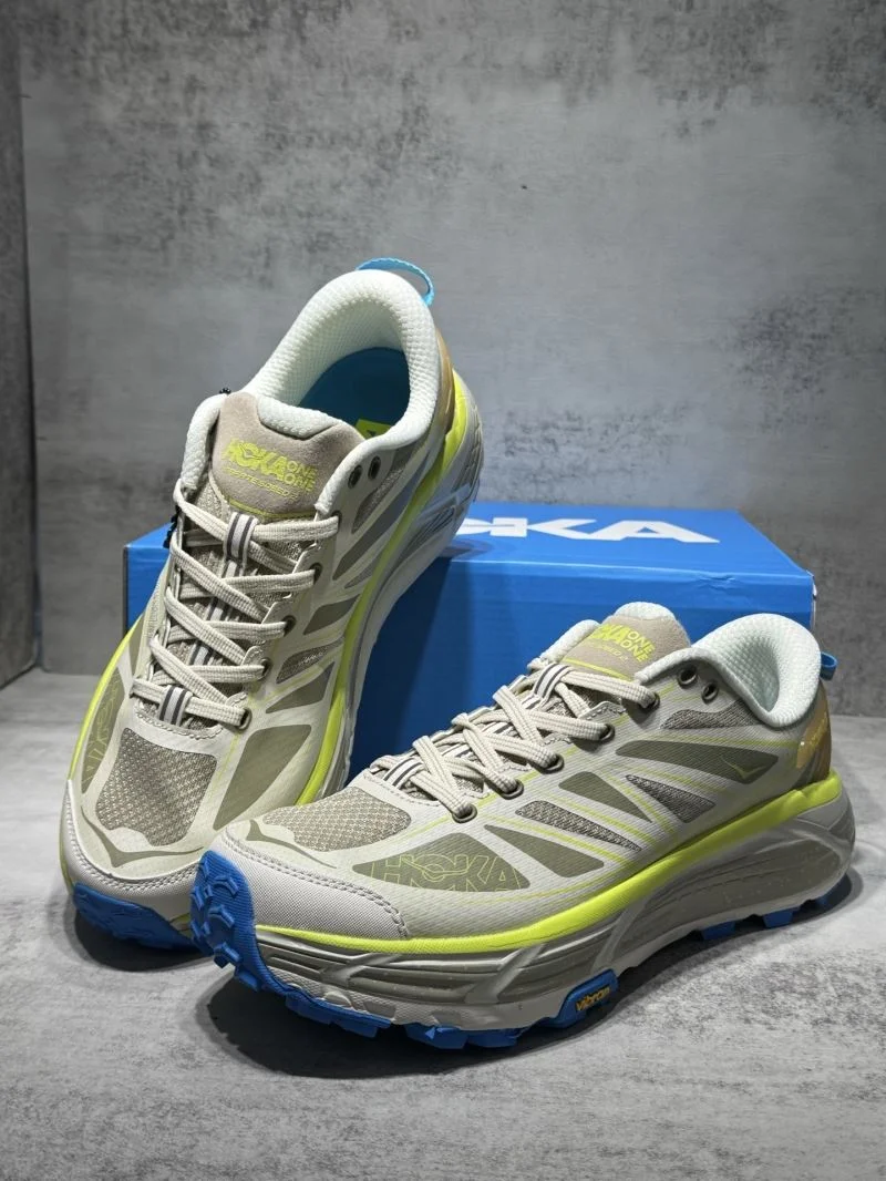 Hoka Shoes UrbanChic 4458