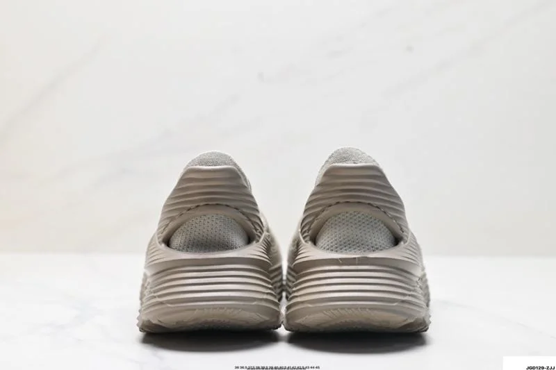 Durable Hoka Shoes 3499