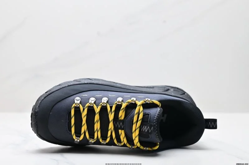 Hoka Shoes Compact 3493