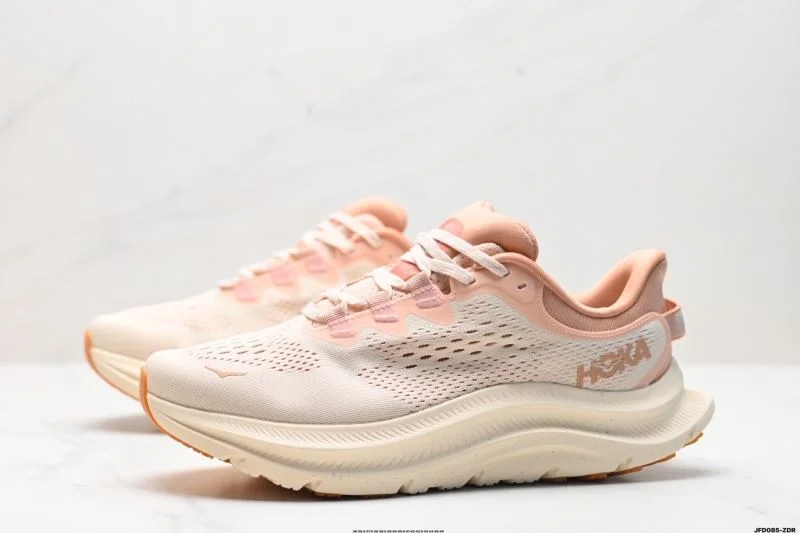Hoka Shoes Versatile 3559