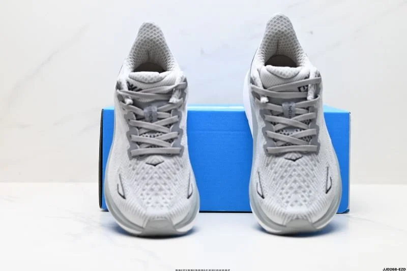 Cozy Hoka Shoes 3462