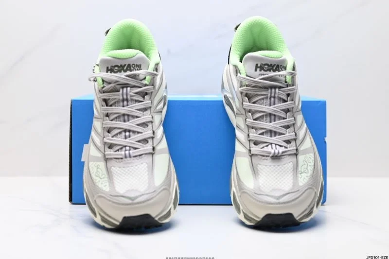 Hoka Shoes WellDesigned 3452