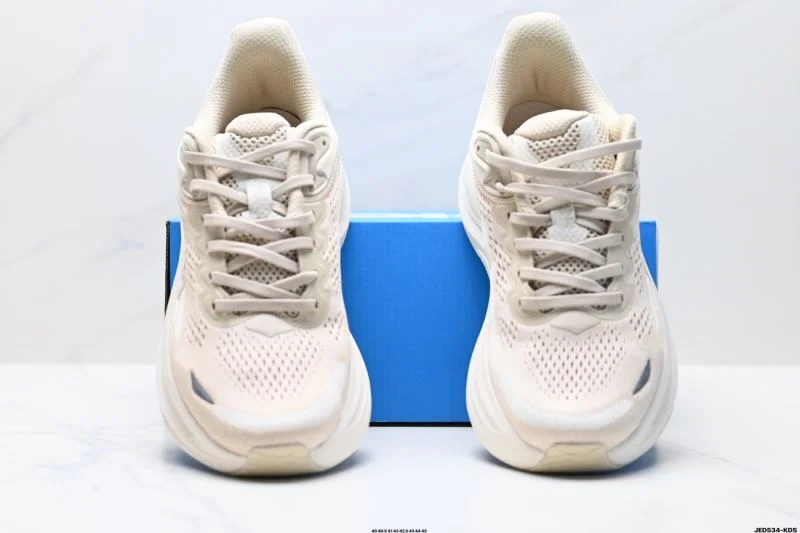 WellDesigned Hoka Shoes 3414