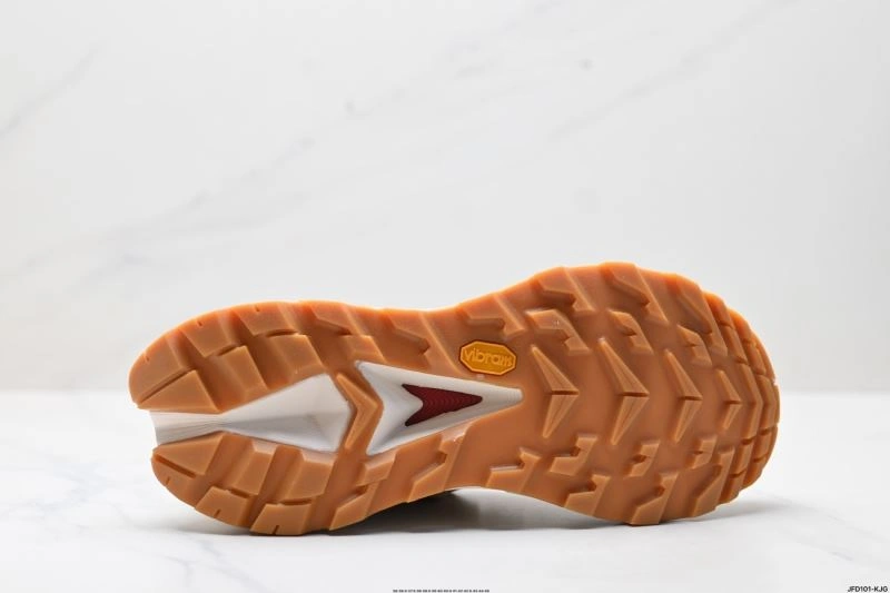 Reliable Hoka Shoes 2418