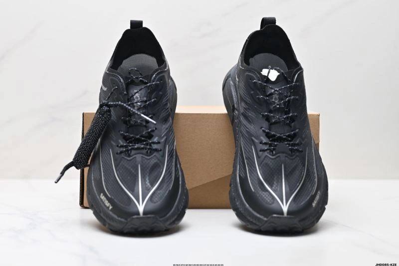 Hoka Shoes OnTrend 2427