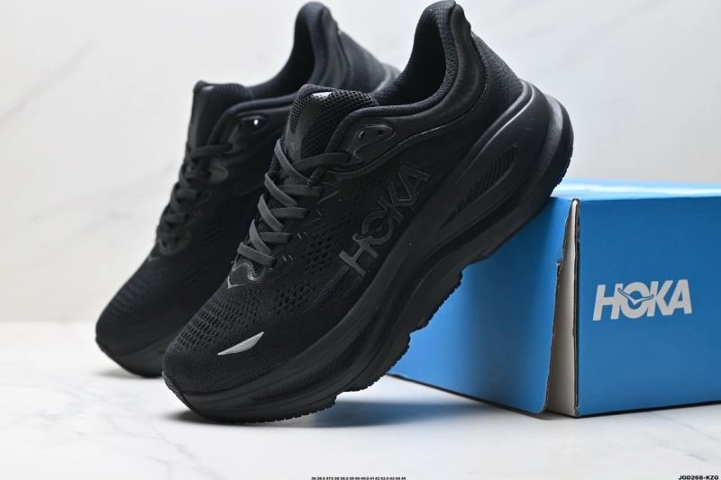 Lightweight Hoka Shoes 2421