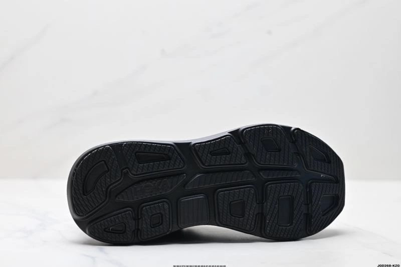 Lightweight Hoka Shoes 2421