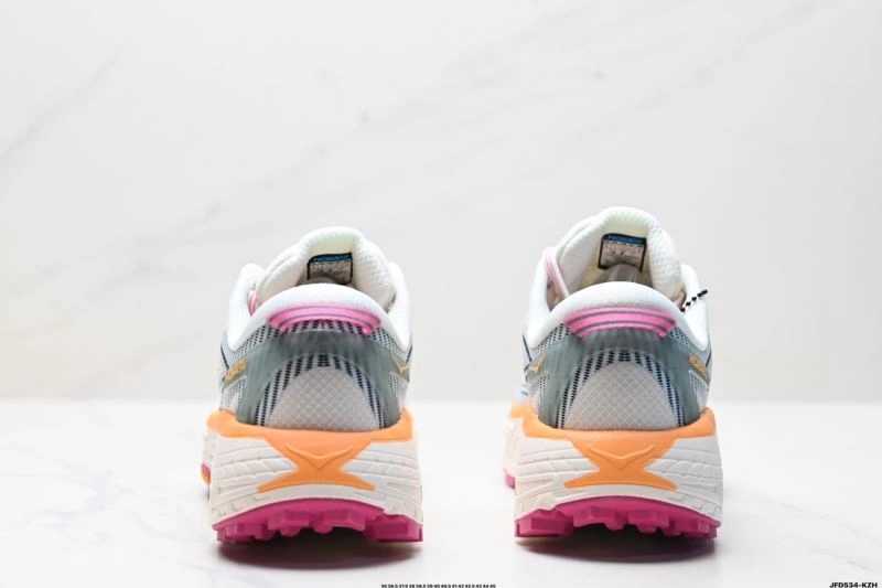 Hoka Shoes Classic 2478