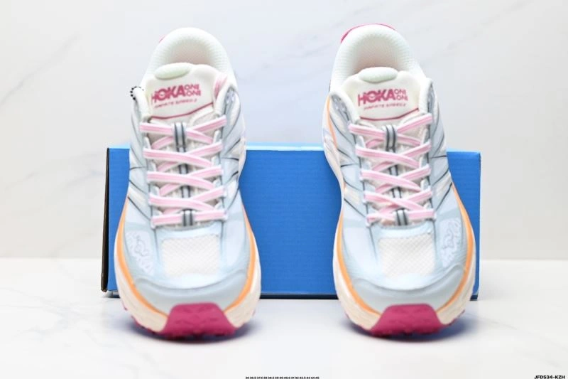 Hoka Shoes Classic 2478