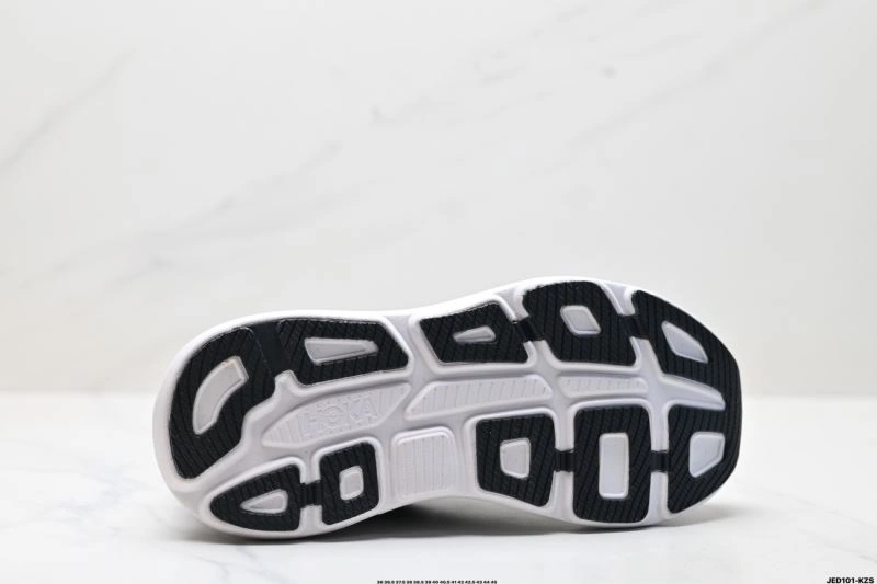 Lightweight Hoka Shoes 2413