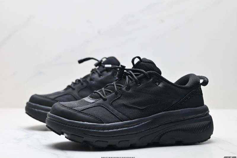 Classic Hoka Shoes 2393