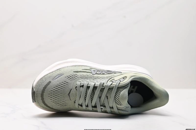 Hoka Shoes ZeroBulk 2382
