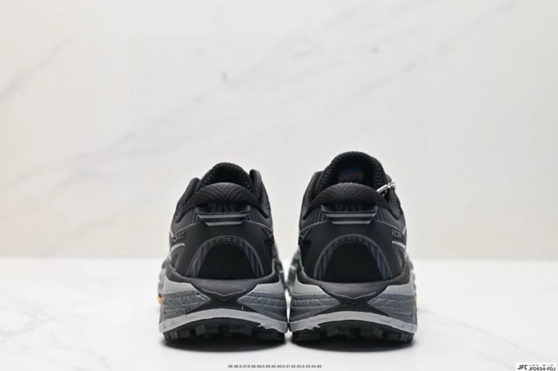 Fashionable Hoka Shoes 2367