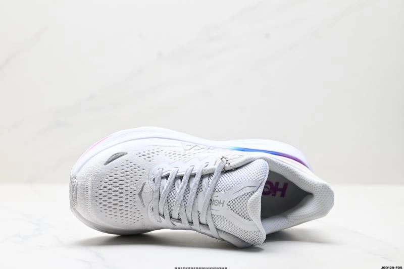 Hoka Shoes WellDesigned 2359