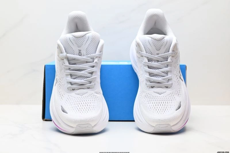 Hoka Shoes WellDesigned 2359