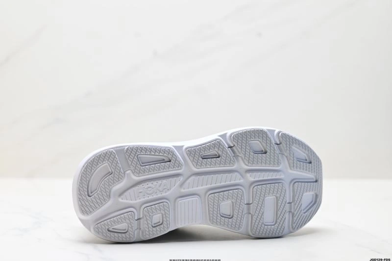 Hoka Shoes WellDesigned 2359