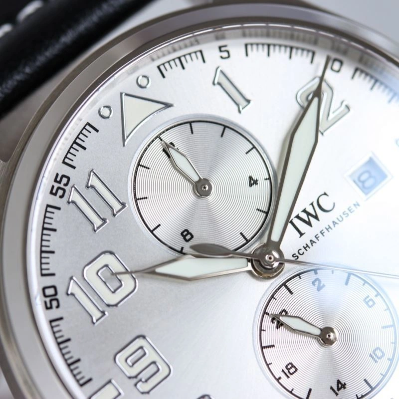 Neat IWC Watches 185686