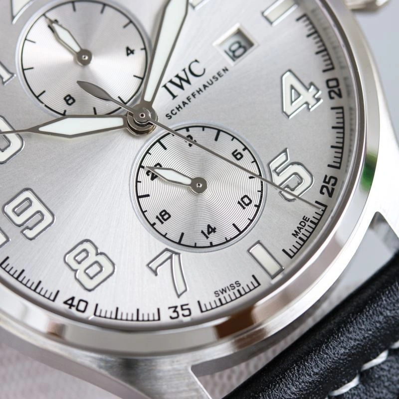Neat IWC Watches 185686