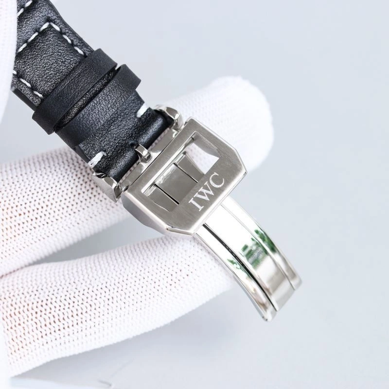 Neat IWC Watches 185686