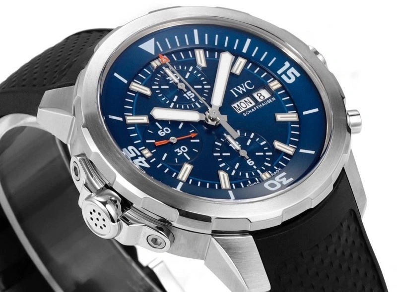 IWC Watches EyeCatching 185652