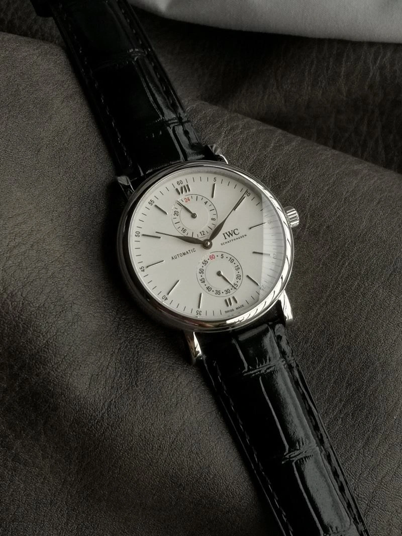Versatile IWC Watches 185607