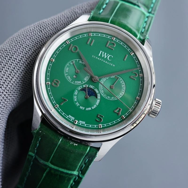 Bold IWC Watches 185565
