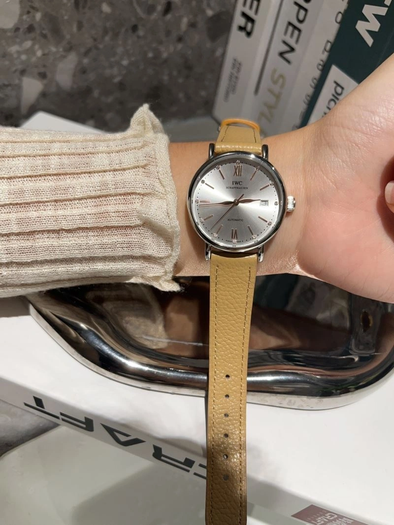 IWC Watches Colorful 185539