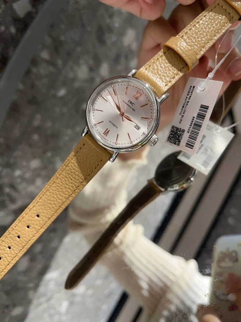 IWC Watches Colorful 185539