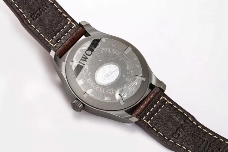 Bold IWC Watches 185520