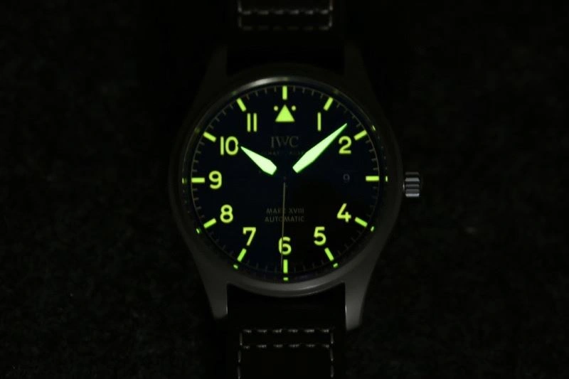 Bold IWC Watches 185520