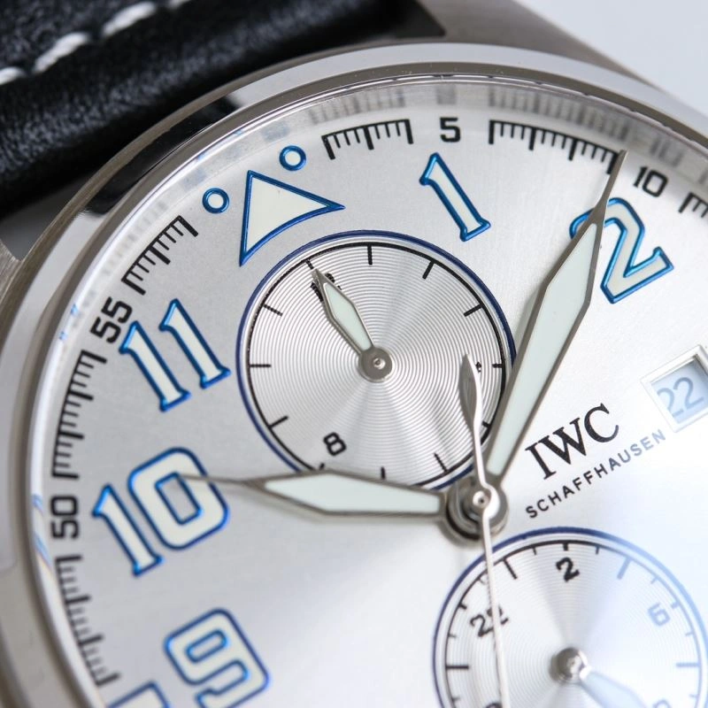 Vibrant IWC Watches 185340