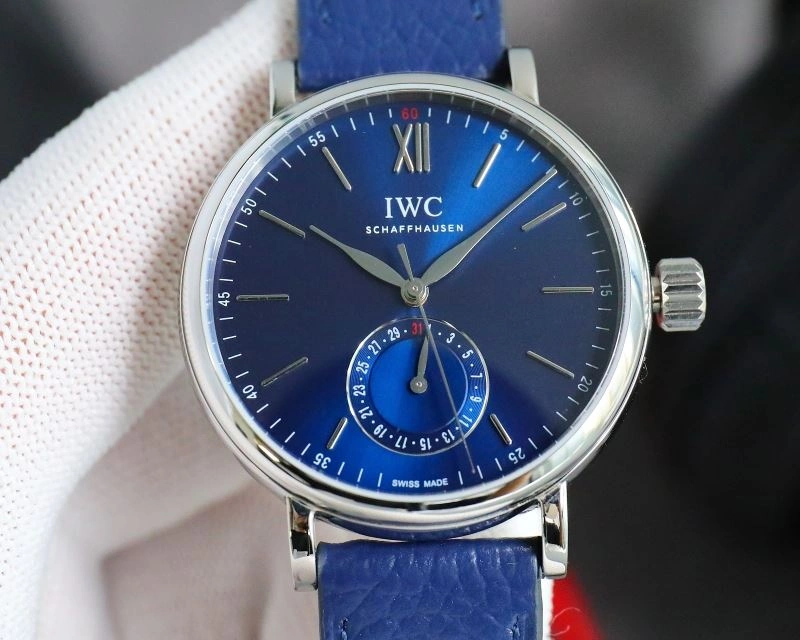 Bold IWC Watches 185210