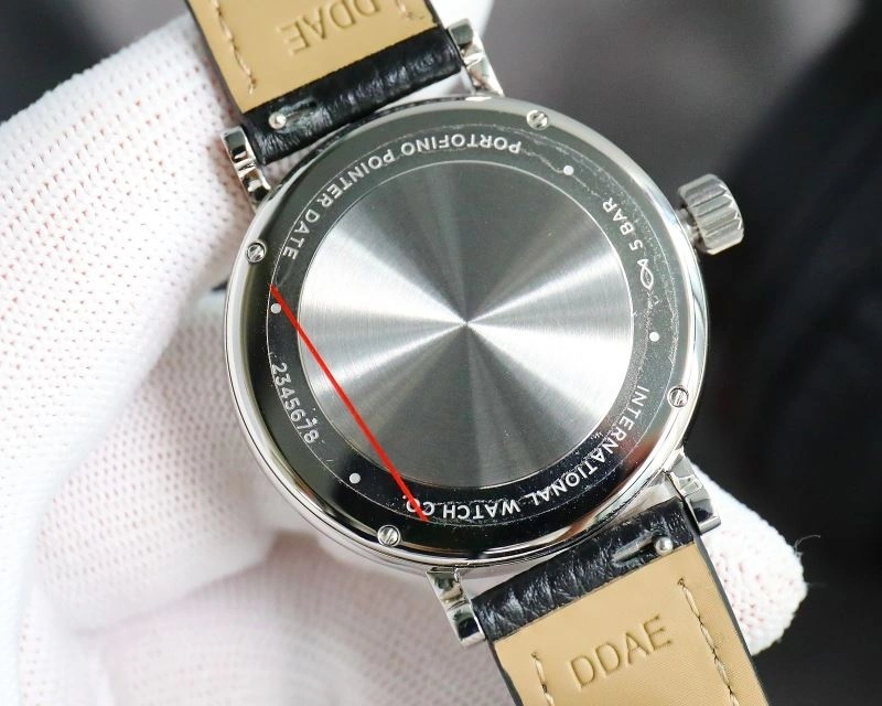 Bold IWC Watches 185210