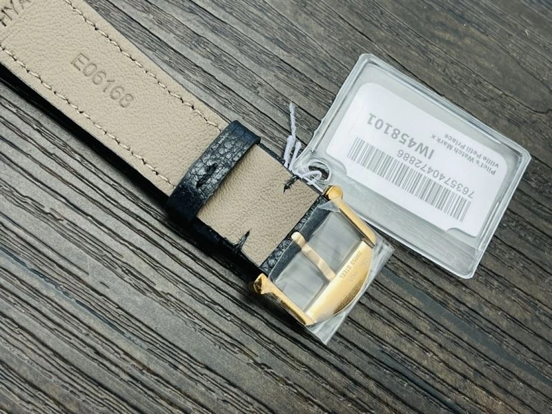 IWC Watches ZipUp 185154