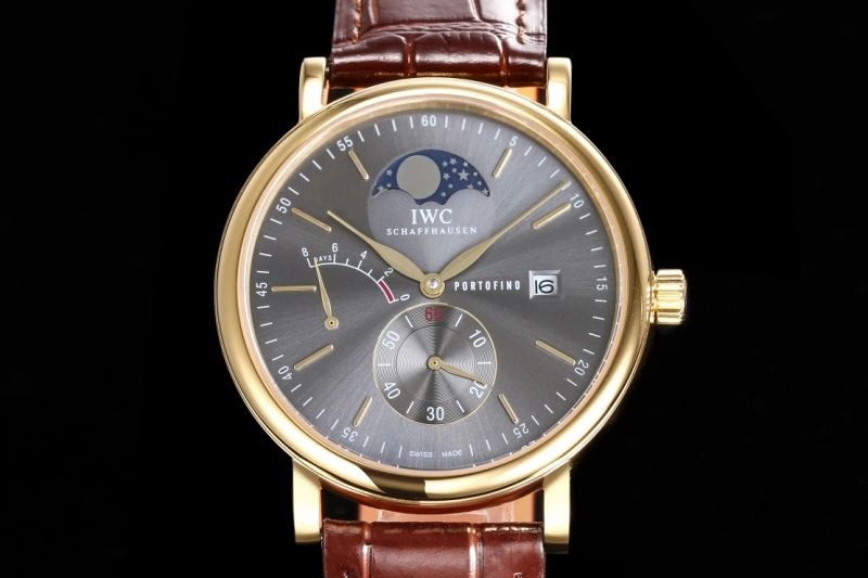 Sporty IWC Watches 185144