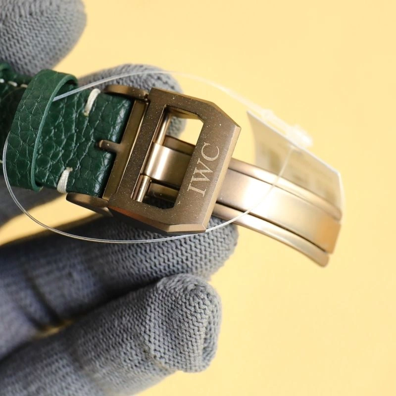 Sophisticated IWC Watches 185021