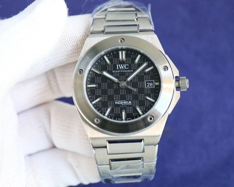 Contemporary IWC Watches 185035
