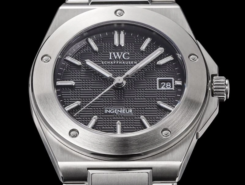 IWC Watches Resilient 185008